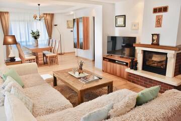 Фото номера Вилла Виллы Frenchie’s House г. Борша 45