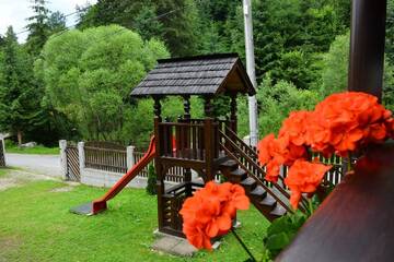 Фото Гостевой дом Cabana Cascada Cailor г. Борша 3